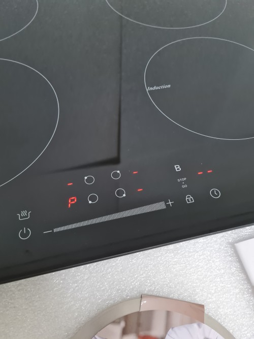 Plita cu inductie cu 4 ventilatoare VOV