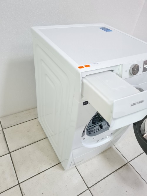 Uscator cu pompa de caldura Samsung AI 9 kg