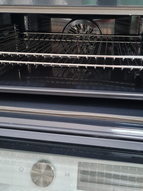 Cuptor electric incorporabil Electrolux cu abur