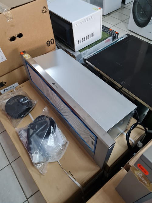 Hota telescopica Electrolux 90 cm latime 603mc/h