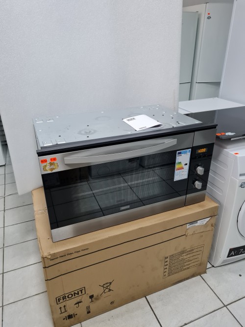 Cuptor Zanussi 90 cm extra lat