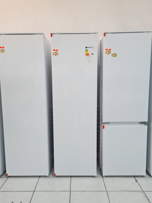 Congelator SMEG S8F174NF incorporabil Germania