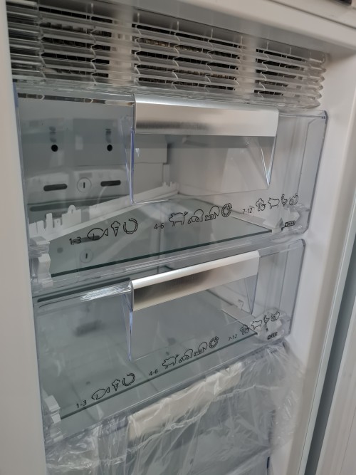Congelator SMEG S8F174NF incorporabil Germania