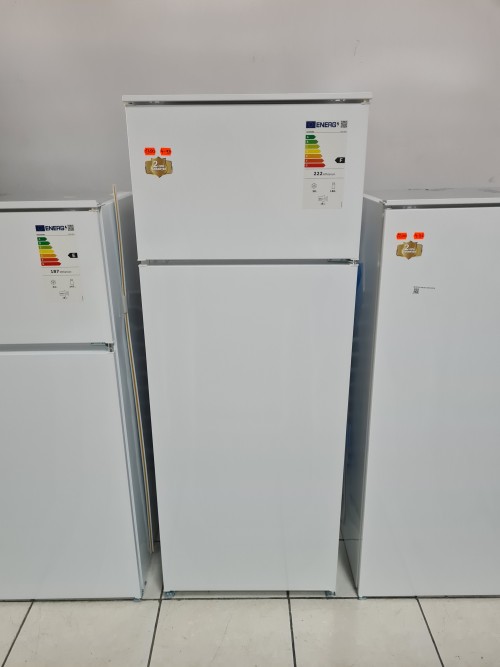 Frigider cu congelator 144cm inaltime incorporabil Germania