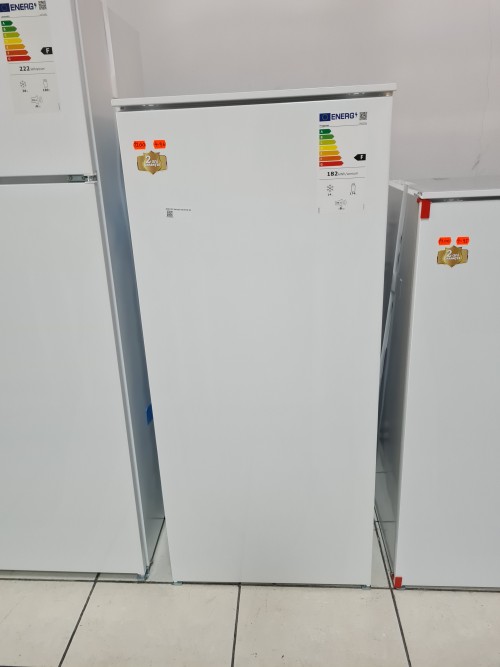 Frigider cu o usa 122 cm inaltime incorporabil Germania