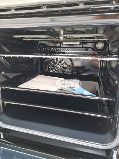 Aragaz electric Zanussi ZCV550G1XA