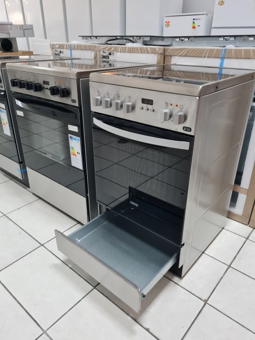 Aragaz electric Zanussi ZCV550G1XA