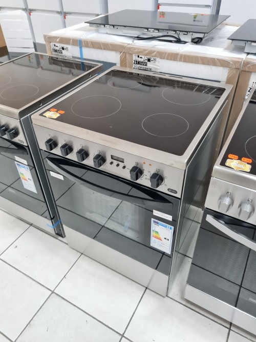 Aragaz electric cu rotisor Zanussi ZCV65311XA