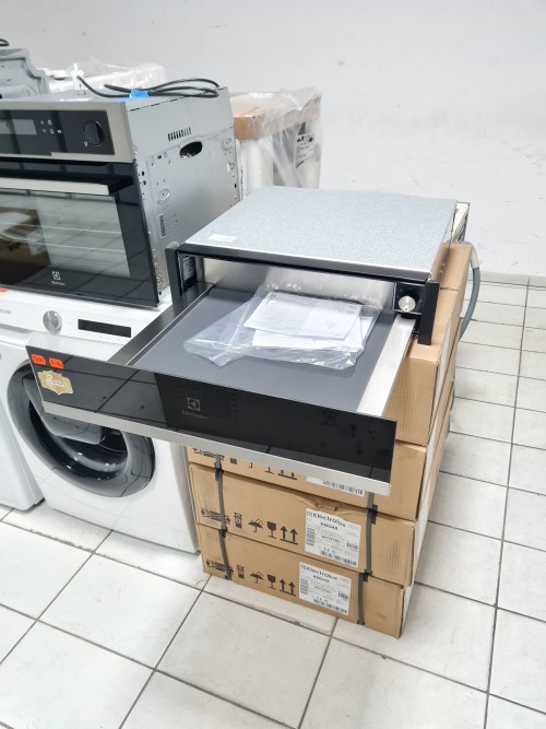 Sertar termic multifunctional Electrolux KBD4Z