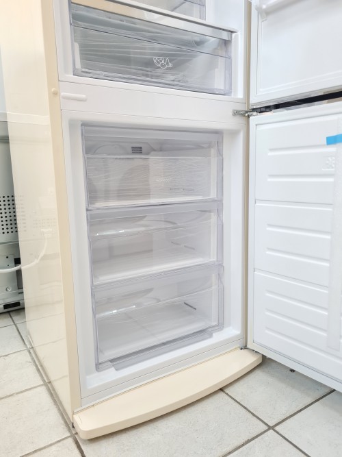 Combina frigorifica Frigidaire (Electrolux) FKB36GFEWT