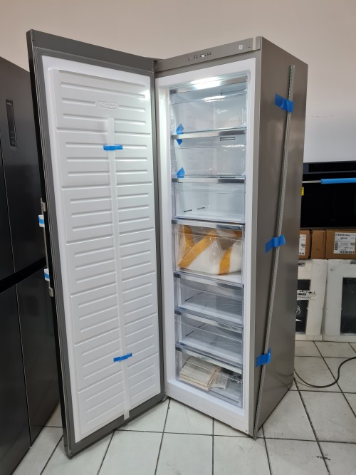 Electrolux LUT7ME28X2 congelator vertical