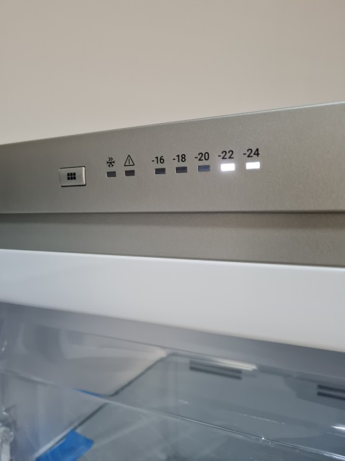 Electrolux LUT6NE28U1 congelator vertical