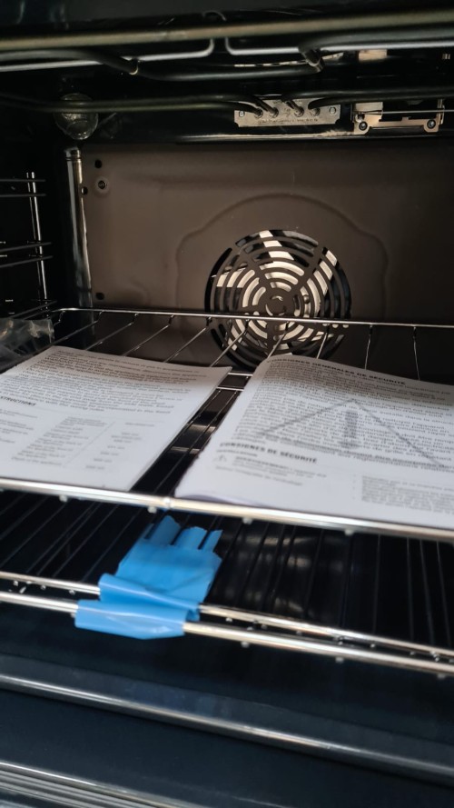 Cuptor electric incorporabil Zanussi ZOA35502XD nou import Germania