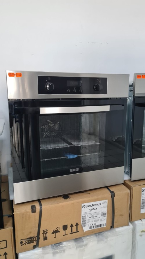 Cuptor electric incorporabil Zanussi ZOA35502XD nou import Germania