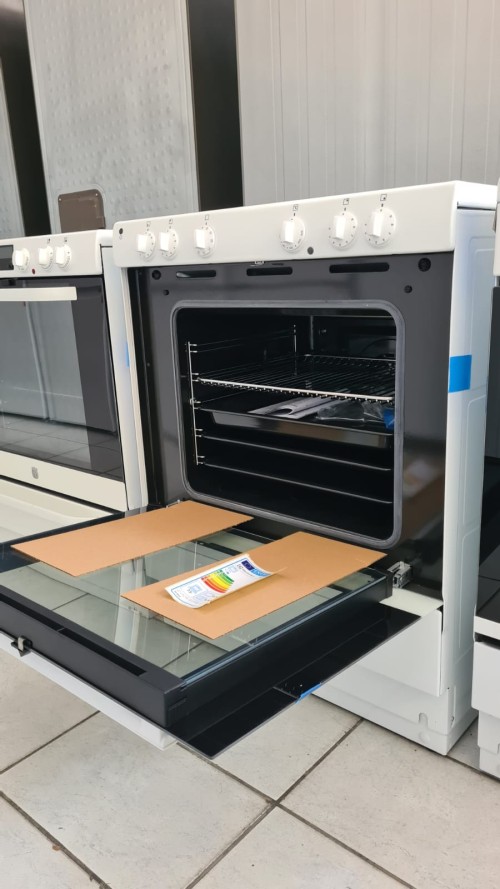 Aragaz electric extra lat 70cm Electrolux EKC7051BOW nou import Germania