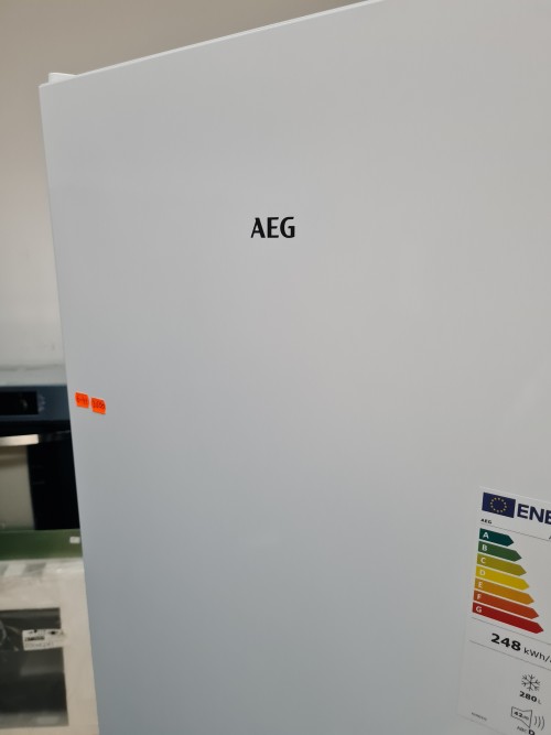AEG AGE728E6NW – Congelator vertical, 280 L, No Frost import Suedia