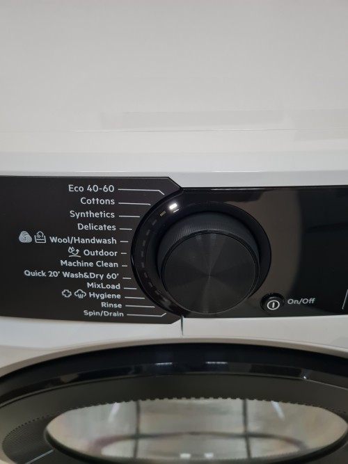 AEG cu uscator LWR734B16P 10+6 kg import Suedia