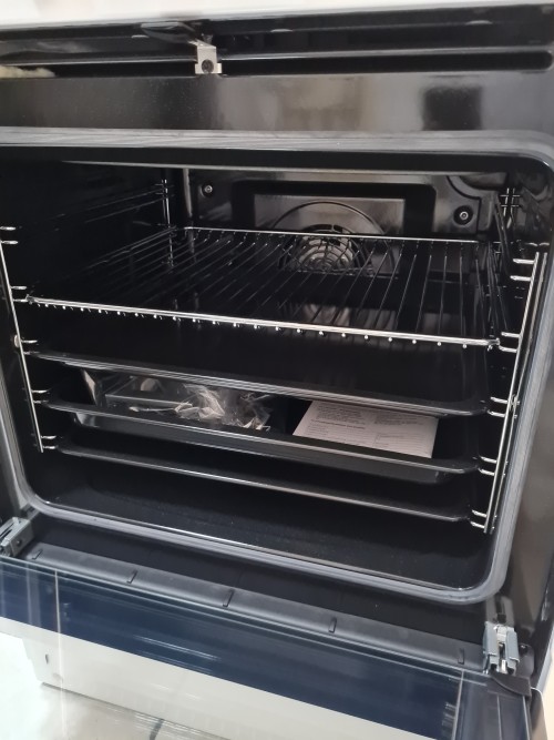 Electrolux 60cm KKR6400BNW aragaz electric import Suedia