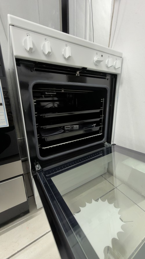 Electrolux 60cm KKR6400BNW aragaz electric import Suedia