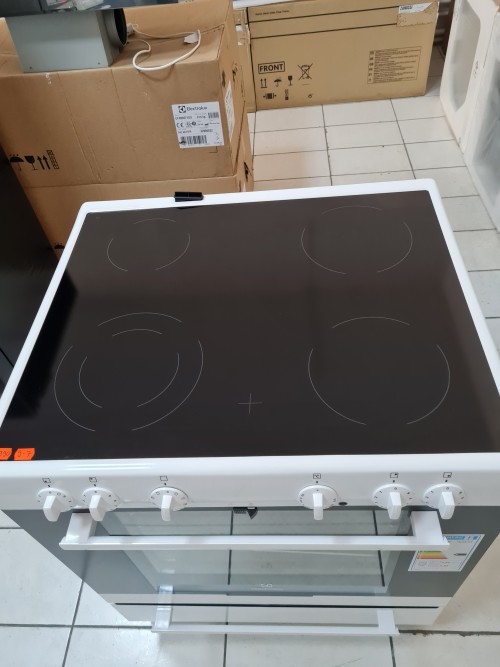 Electrolux 70cm EKC7051BOW aragaz electric import Suedia