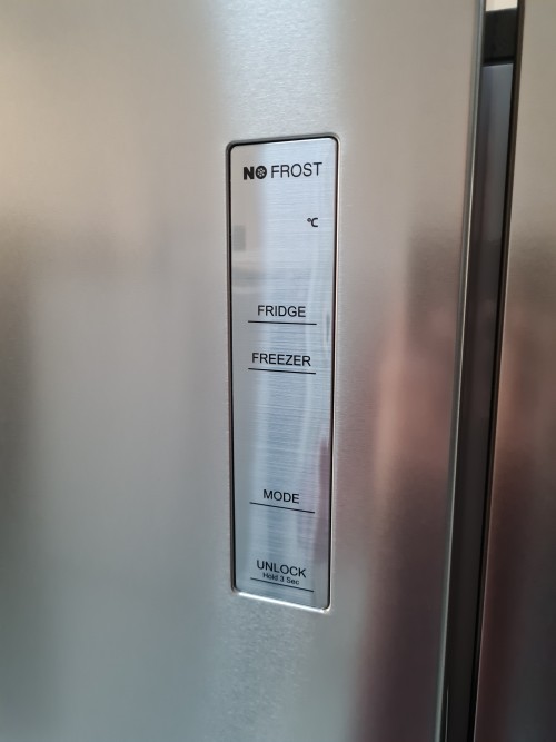 Hisense RS677N4BID side by side import Germania