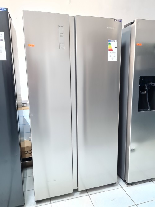 Hisense RS677N4BID side by side import Germania