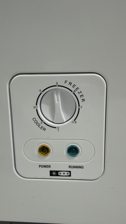 Hisense 95 L, FT125D4AWE – Ladă frigorifică, Clasa E, Alb, import Germania 🇩🇪