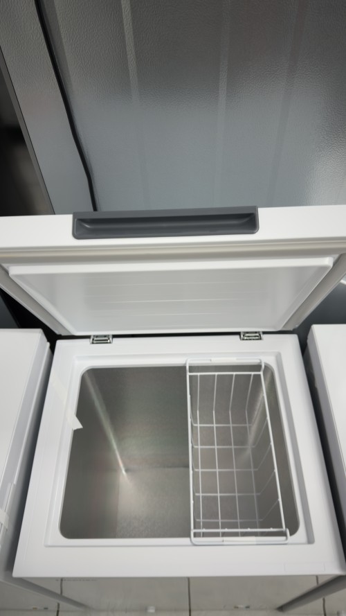 Hisense 95 L, FT125D4AWE – Ladă frigorifică, Clasa E, Alb, import Germania 🇩🇪