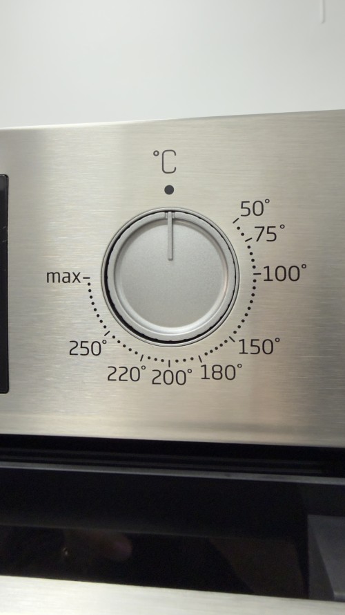 Beko 72L, BBIM12300X –Cuptor electric încorporabil inox, Clasa A, ventilator