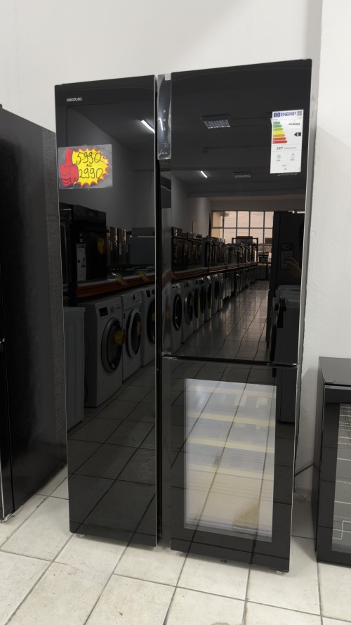 Cecotec 548L, 01957 – combină frigorifică side-by-side cu zonă vinotecă, No Frost, Clasa E, import Germania 🇩🇪