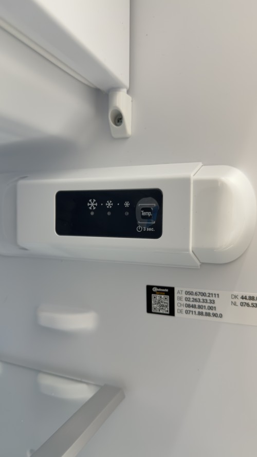 Bauknecht 149 L, KSI 10GF2 – frigider încorporabil, Clasa E, import Germania 🇩🇪