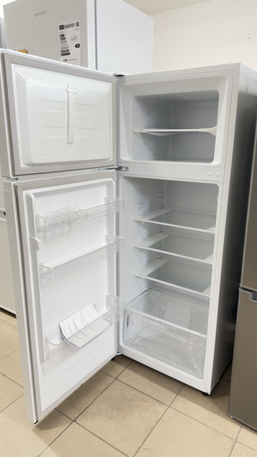 Gorenje 206L, RF414DPW4 – combină frigorifică, congelator sus, alb, Clasa D, import Germania 🇩🇪