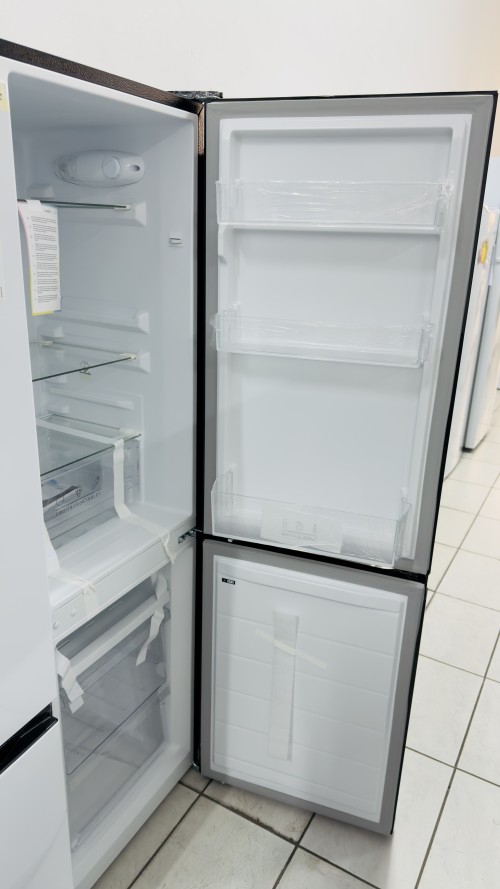 Comfee 174 L, RCB169DK2(E) – combină frigorifică clasa E, 150 cm, import Germania 🇩🇪