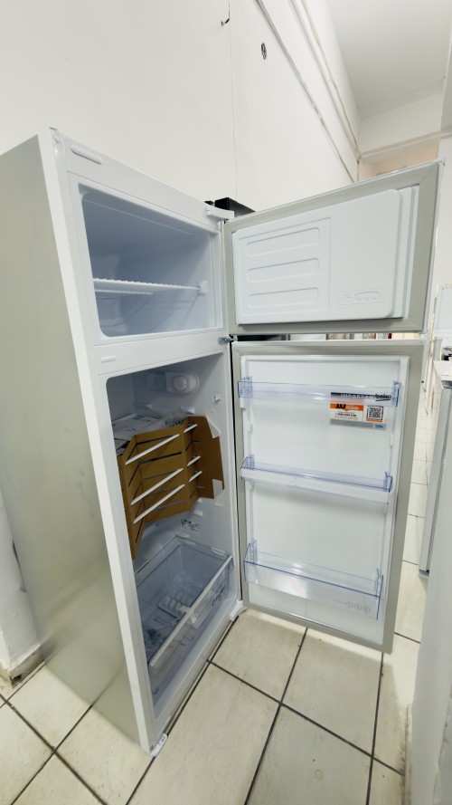 Beko 220 L, BDSA250K4SN – combină frigorifică clasa E, import Germania 🇩🇪