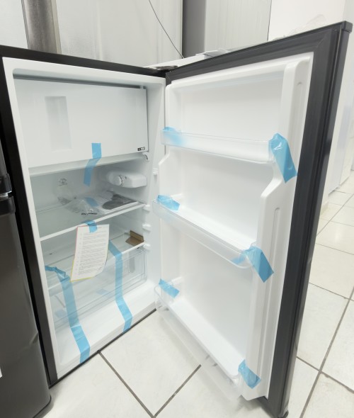 Comfee 80 L, RCD115DK2 – mini combină frigorifică clasa E, negru, import Germania 🇩🇪