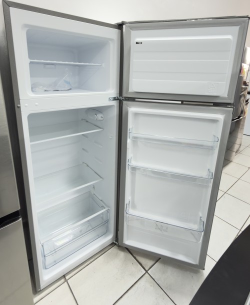 Comfee 204 L, RCT284DS2 – combină frigorifică clasa E, 143 cm, import Germania 🇩🇪