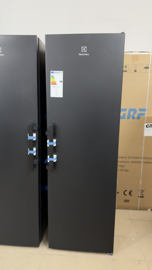 Electrolux 395 L, ERS3DE39K frigider cu o ușă Clasa E import Suedia 🇸🇪