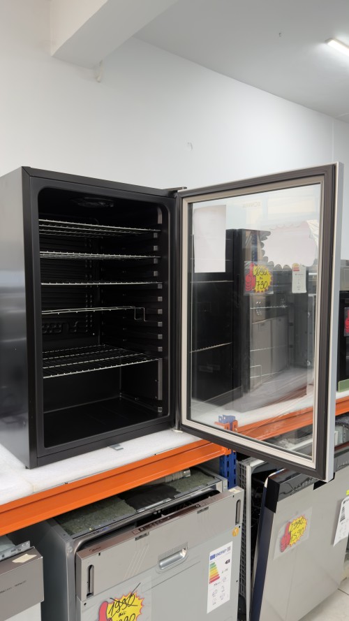 Bomann 115 L, KSG 7283.1, Vitrină frigorifică ușă sticlă, Clasa F, import Germania 🇩🇪