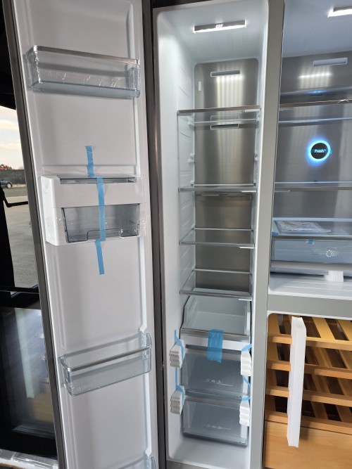 GRF 548 L, T9183WINXG – Combină frigorifică SIDE BY SIDE compartiment vinuri, design premium, import Italia 🇮🇹