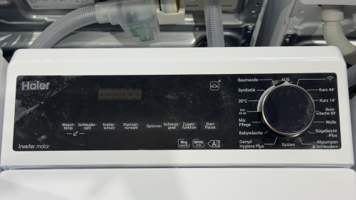 Haier 7 kg, THASNQ476TM5-84 – Mașină de spălat rufe cu încărcare verticală, 7 kg, clasa A T Series 7 – 1.400 rot/min, motor Inverter, abur și conectivitate Wi-Fi