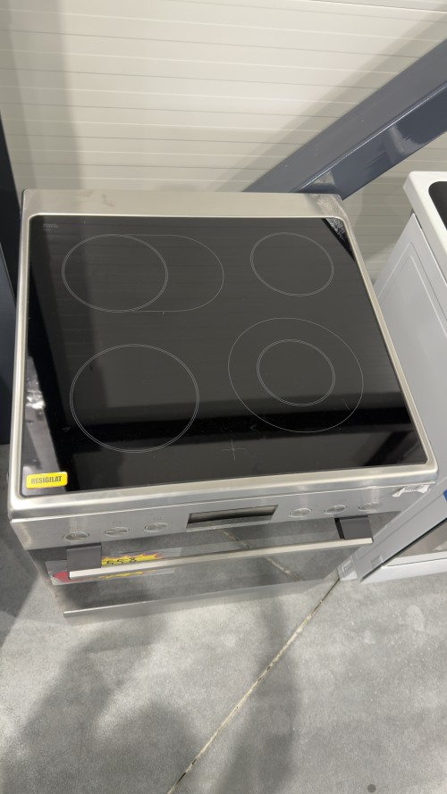 Bosch 60 cm, HKS79U250, aragaz electric cu plită vitroceramică, Clasa A – import Germania 🇩🇪