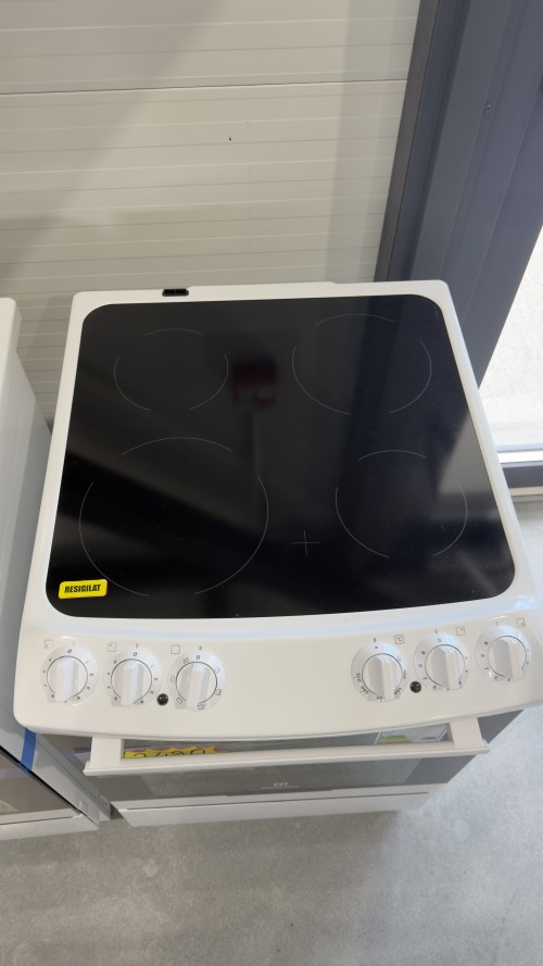 Electrolux 55cm, EKC4011AOW, aragaz electric cu plită vitroceramică, cuptor de 77 L, Clasa A – import Germania 🇩🇪