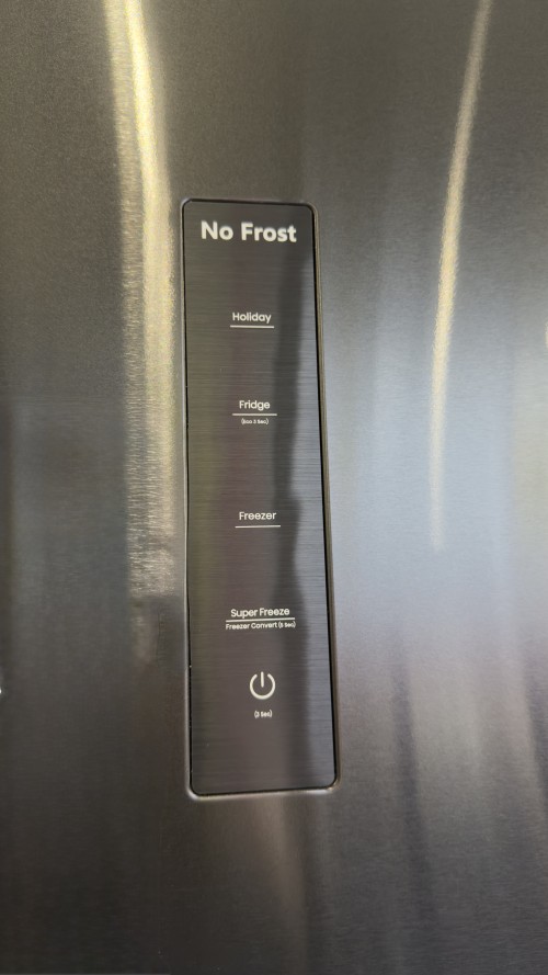 Hisense 368L, RM469N4AFD1, Combină frigorifică No Frost, Metal Cooling, Convert Zone, Clasa D, import Germania 🇩🇪