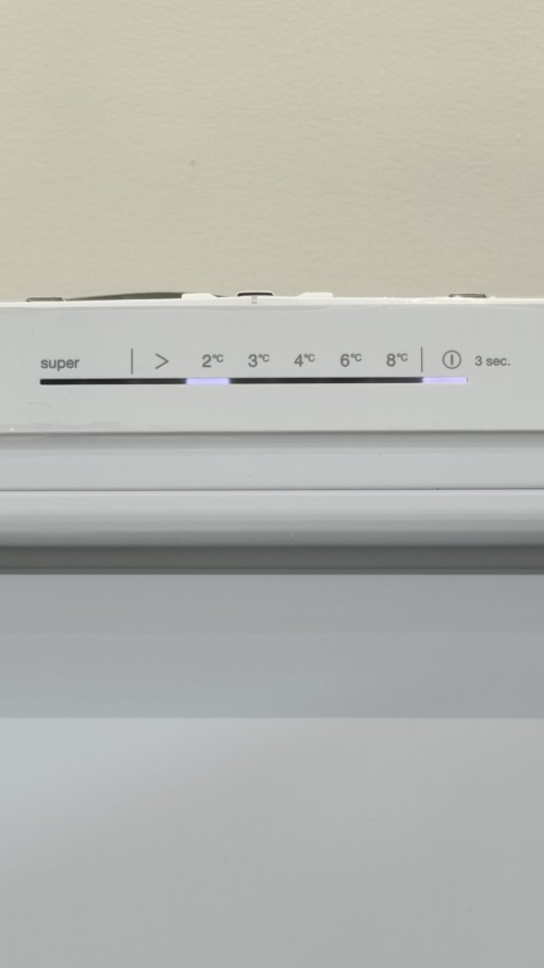 Siemens 279 L, KI82LNSEO, Combina frigorifică incorporabilă Low Frost, Clasa E, Made in Germany 🇩🇪