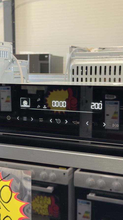 Hisense 50L, BIM45342ADBG, Cuptor compact incorporabil cu Microunde Combo, Air Fry, 600W, Touch Control, import Germania 🇩🇪