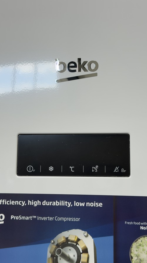 Beko 404 L, RFNE448E45W, Congelator vertical No Frost, import Germania 🇩🇪