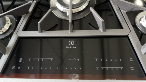 Electrolux 75 cm, KGV7539IK – Plită pe gaz, 5 arzătoare, Wok Multi Crown, Touch Control, sticlă neagră, import Suedia 🇸🇪