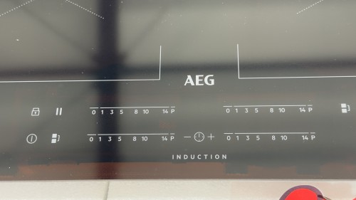 AEG 60cm, IKS64453IB – Plită cu inducție 4 zone, MultipleBridge, Hob²Hood®, PowerBoost, fabricată în Franța 🇫🇷