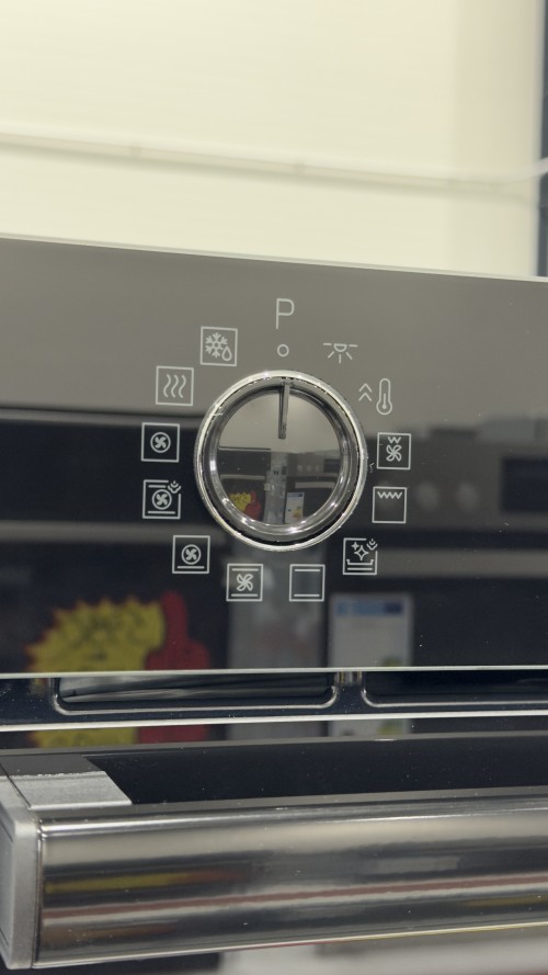 Beko 72 L, BBIS17300BCS – Cuptor electric încorporabil Clasa A, SteamAdd, AeroPerfect, 12 funcții, șină telescopică, import Germania 🇩🇪