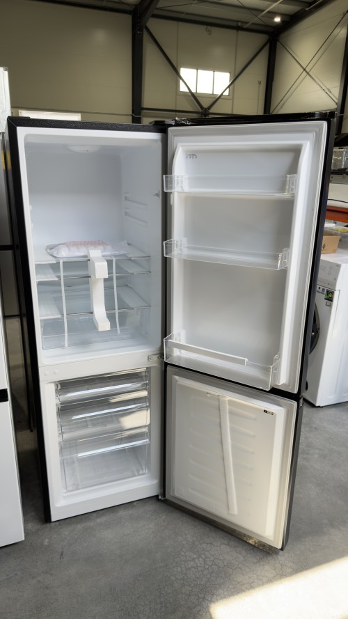 Hanseatic 175L, HKGK14349DBI – Combină frigorifică Clasa D, Black Inox, FreshZone, import Germania 🇩🇪